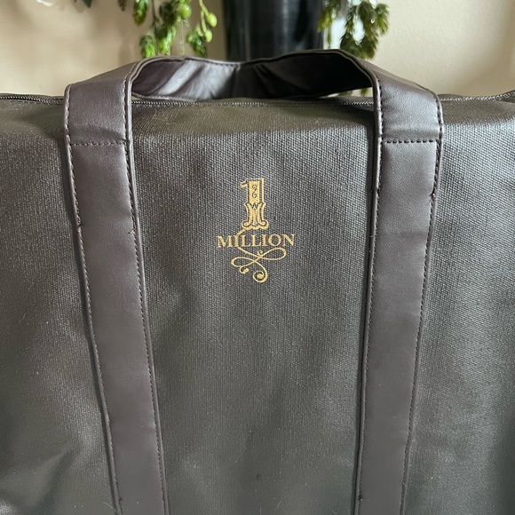 Paco Rabanne parfums  Duffel bag - Picture 2 of 7